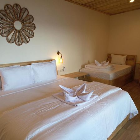 Akasha Beach Club Bulukumba Buitenkant foto